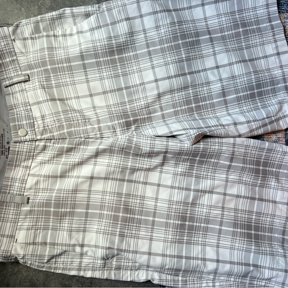 Nike Gray and White Plaid Golf Shorts